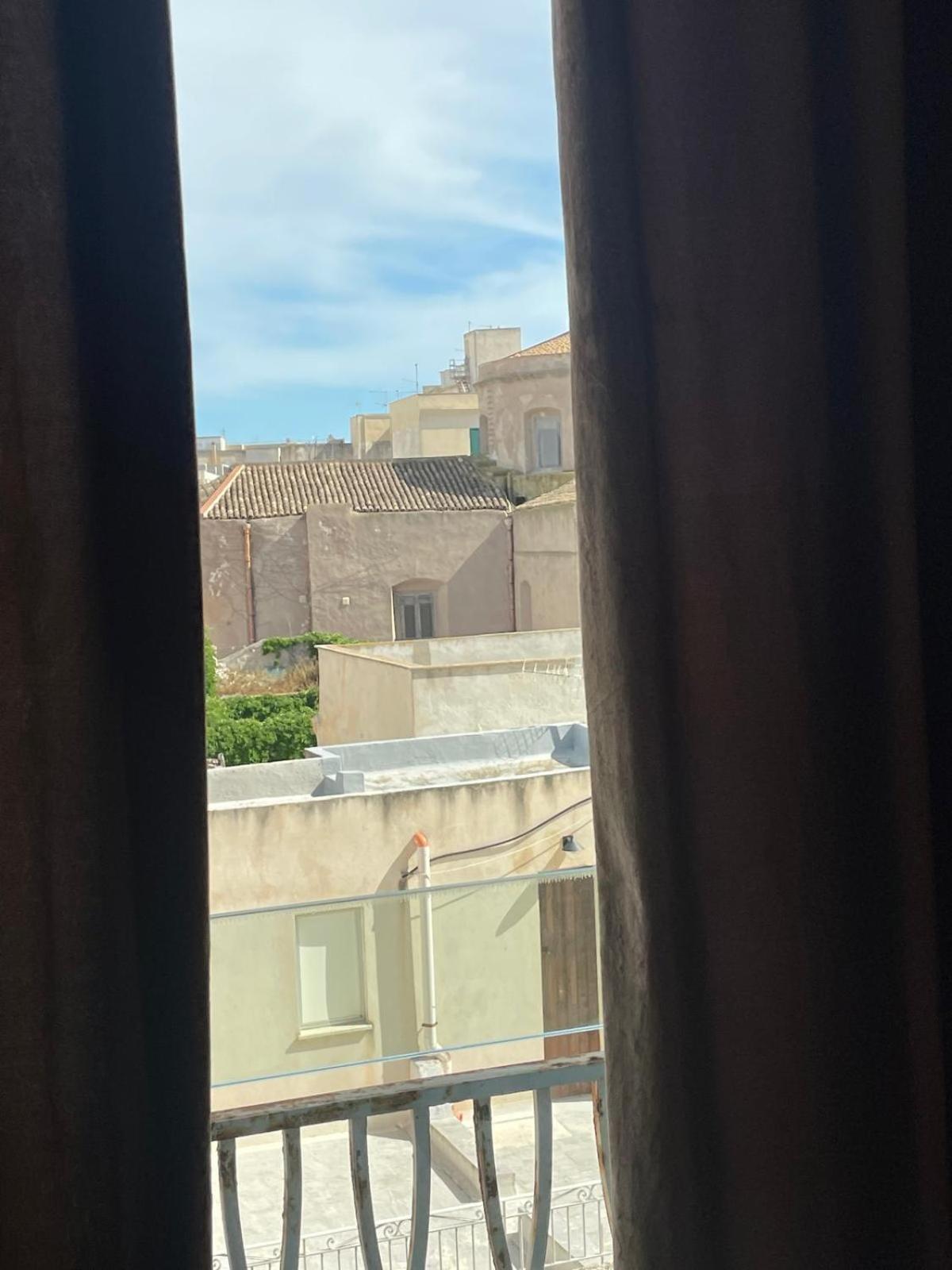 Garibaldi Citta' Lägenhet Trapani Exteriör bild